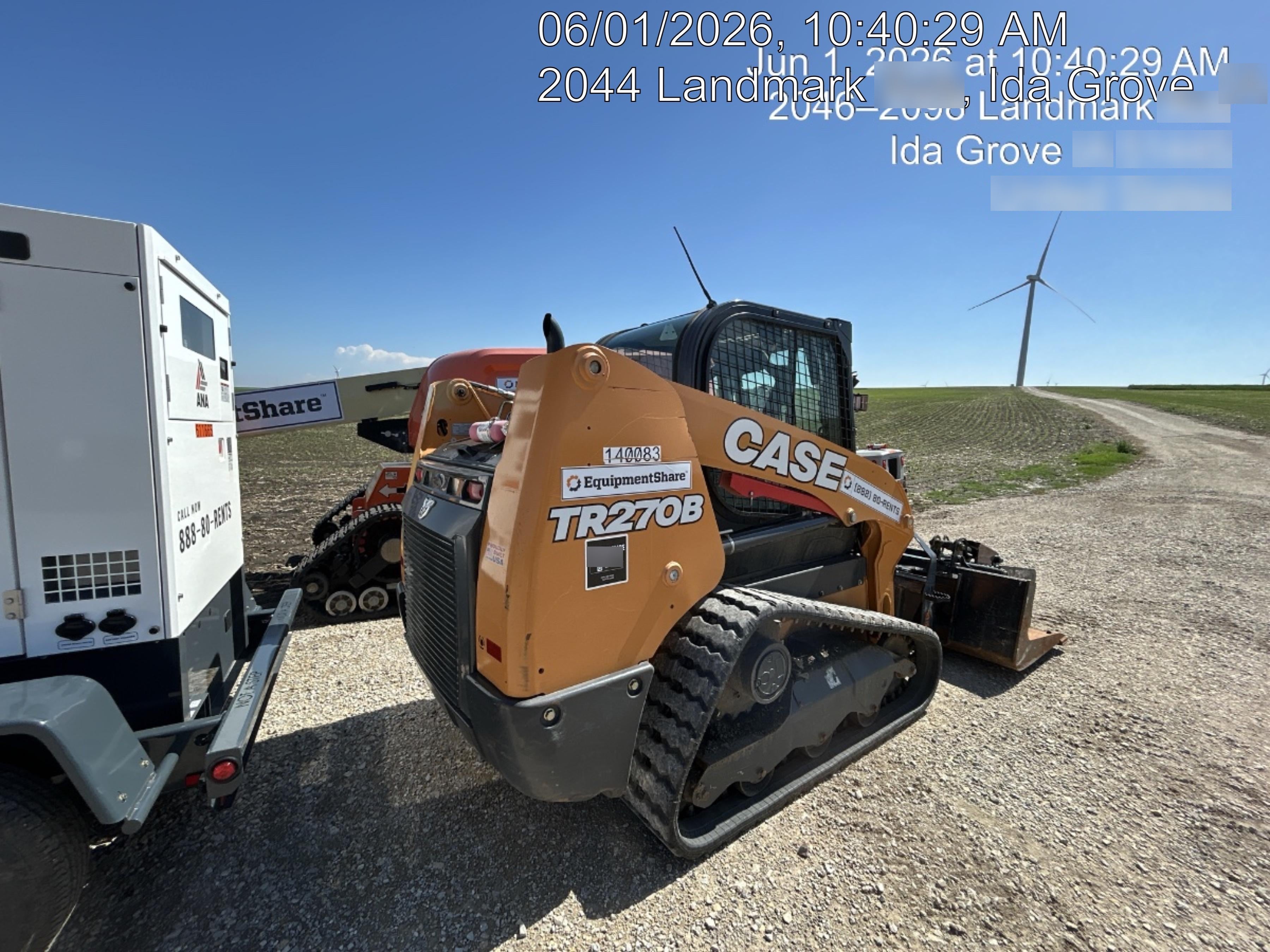 2021 CASE TR270B