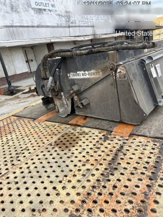 2020 PALADIN Sweepster SB72