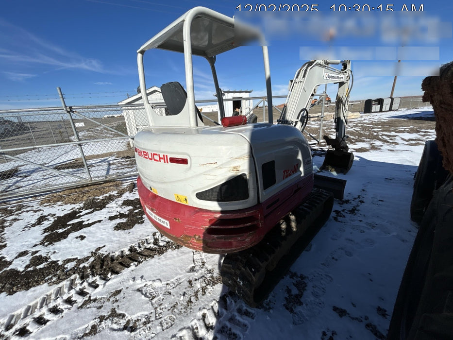 2019 Takeuchi TB240 Takeuchi TB240 Canopy w/Rubber Tracks, Auxiliary Hydraulics, Manual QC, Hydraulic Thumb, 12/18/24" Buckets