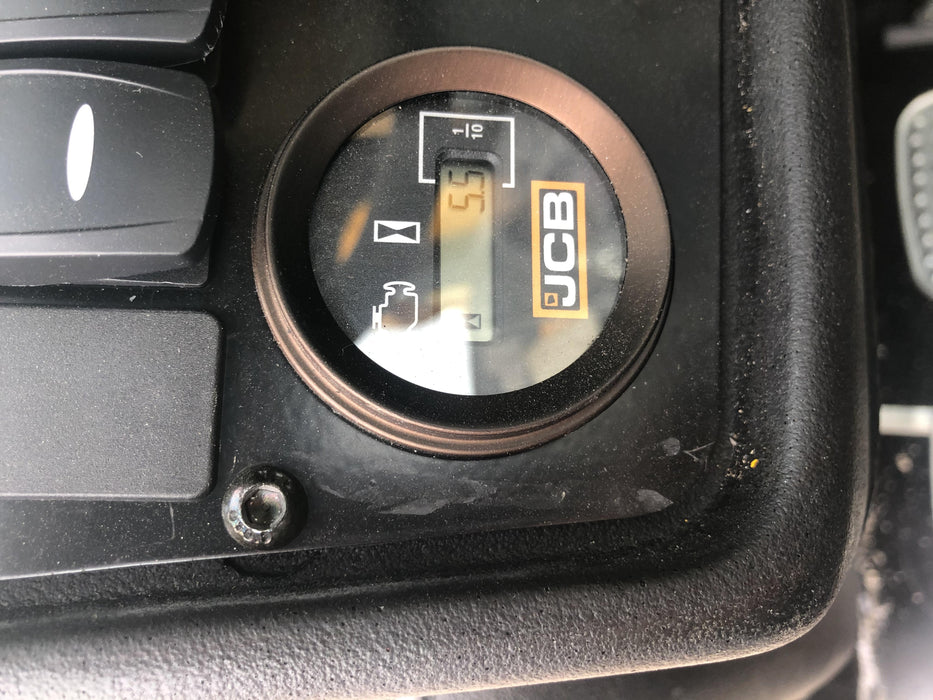 2019 JCB 512-56 Cab/Heat/Air, 109 HP, Solid Tires, STD Worklight, Beacon, Aux Hydraulics, Lifting Eye, Back up Alarm w/66" Carriage/60" Forks