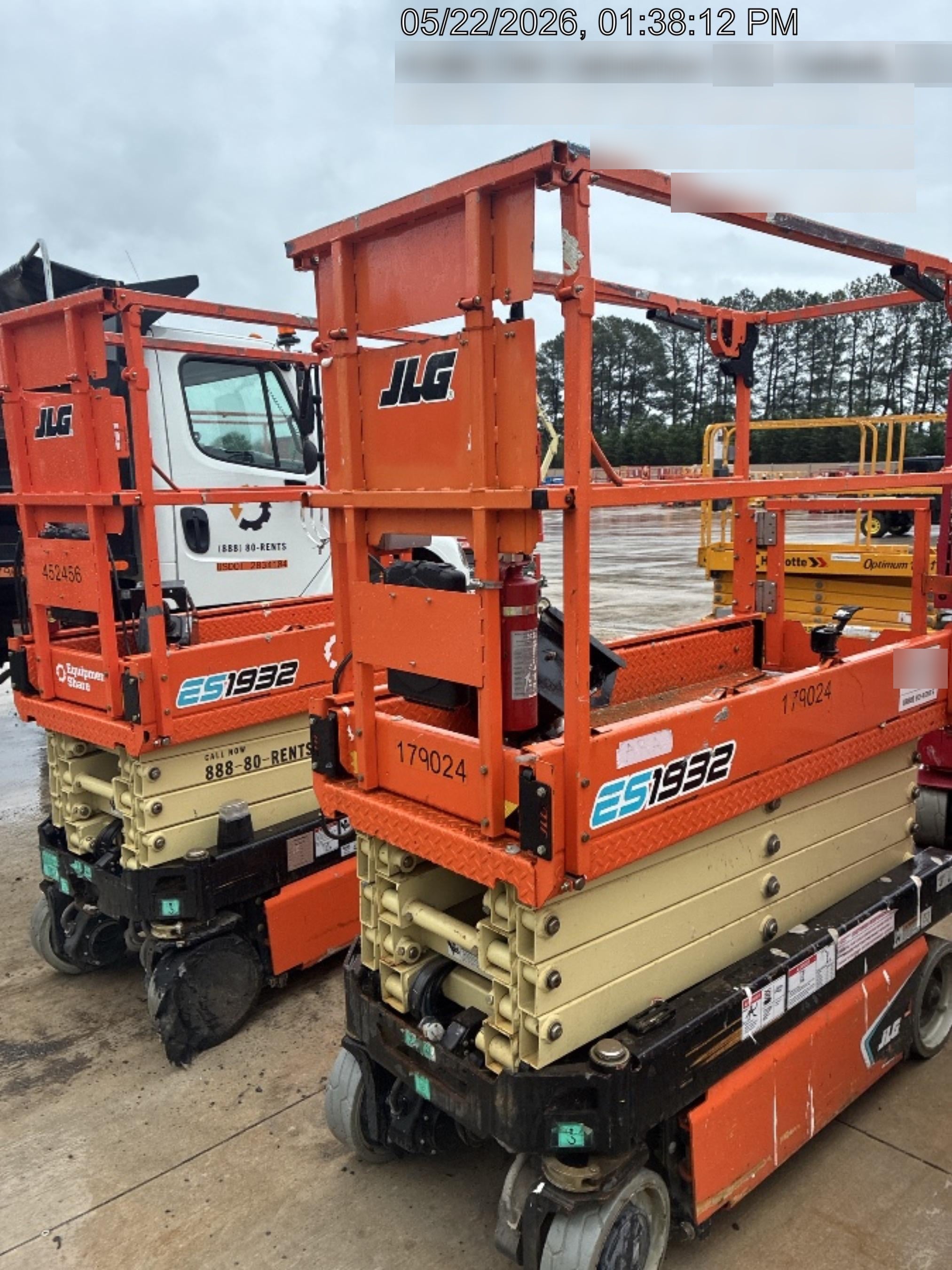 2021 JLG ES1932