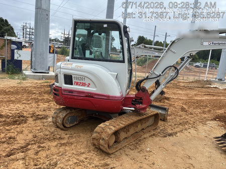 2022 TAKEUCHI TB235-2CR