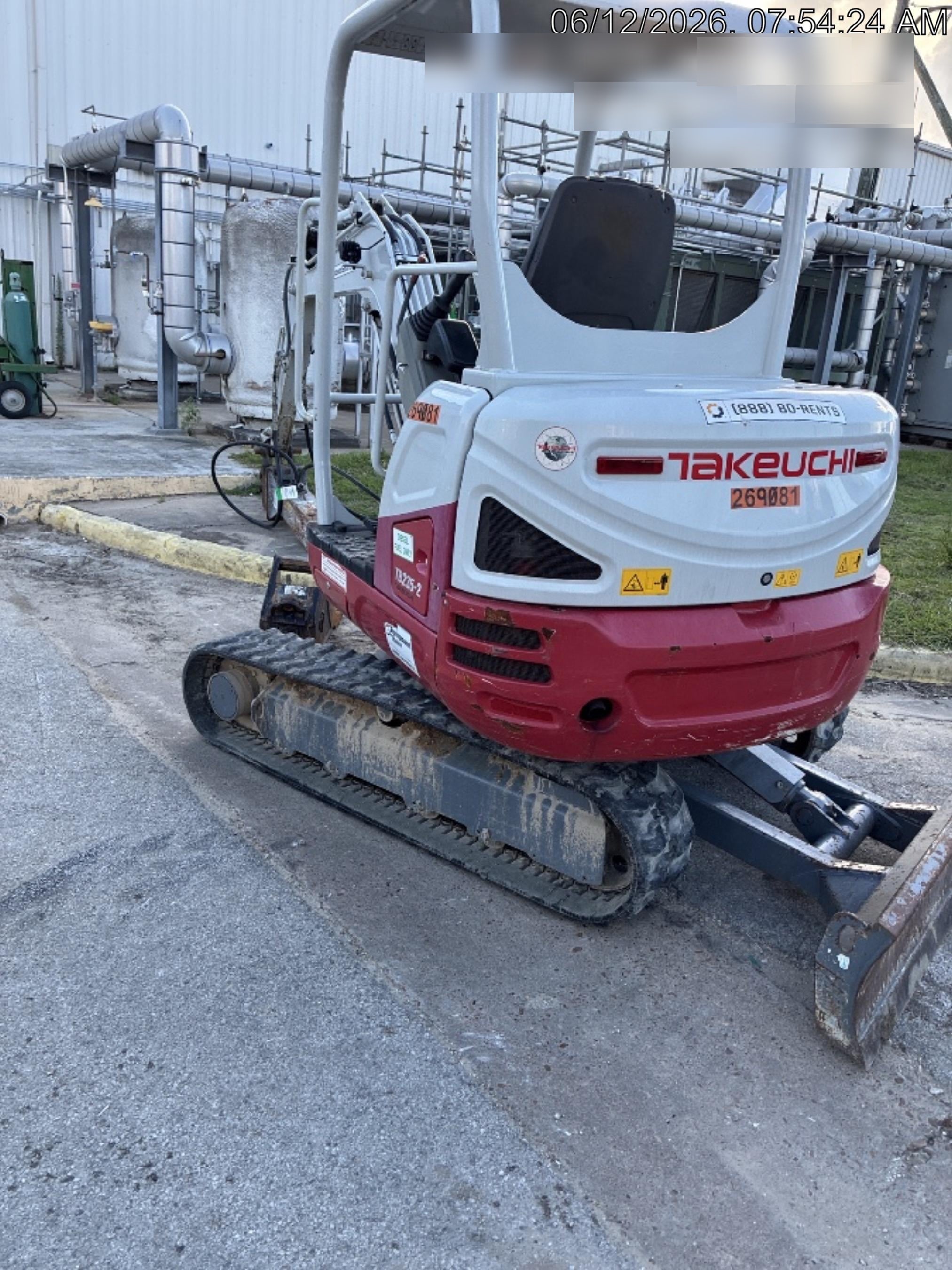 2022 TAKEUCHI TB235-2R