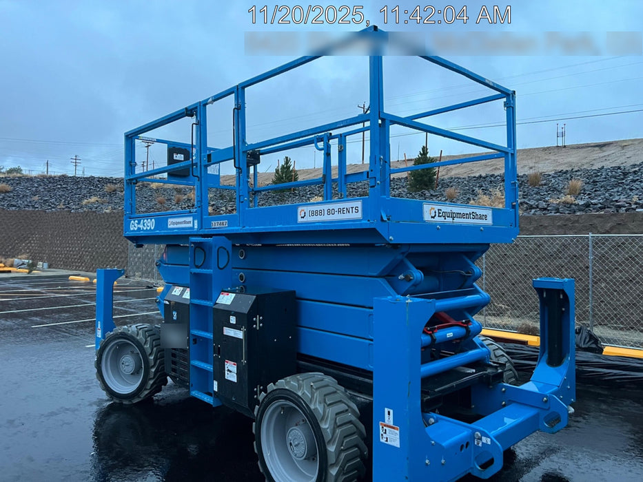 2020 GENIE GS-4390 RT