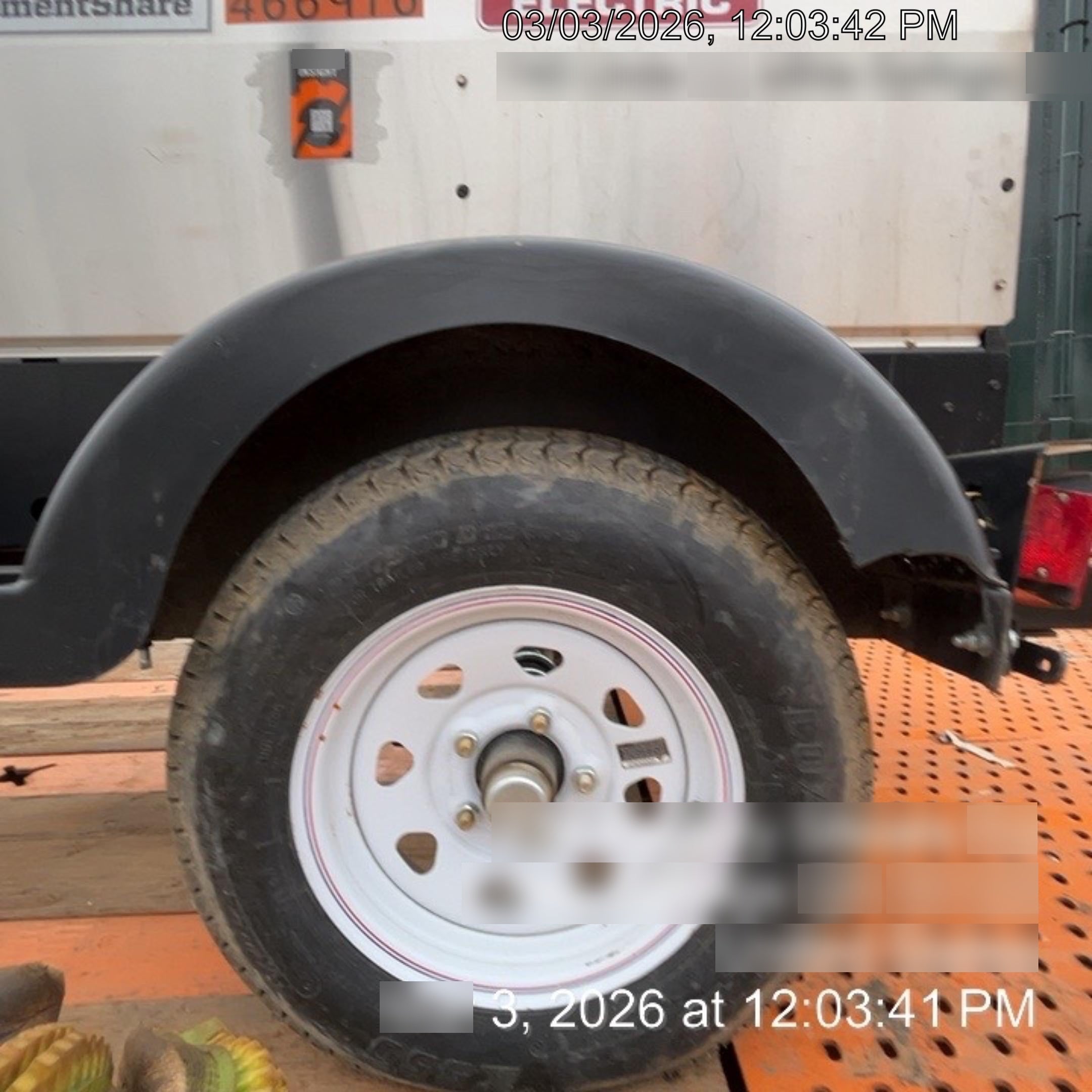 2024 Lincoln Electric LE400 Kubota V1505, Trlr, Cable Rack, Light Kit, ES Decals, T3