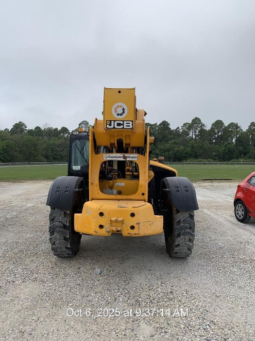 2018 JCB 510-56 JCB 510-56 Telehandler 74 HP w/CAB/HVAC, Beacon, Worklights, Aux Hydraulics, Solid Tires, 60" Carriage/Forks
