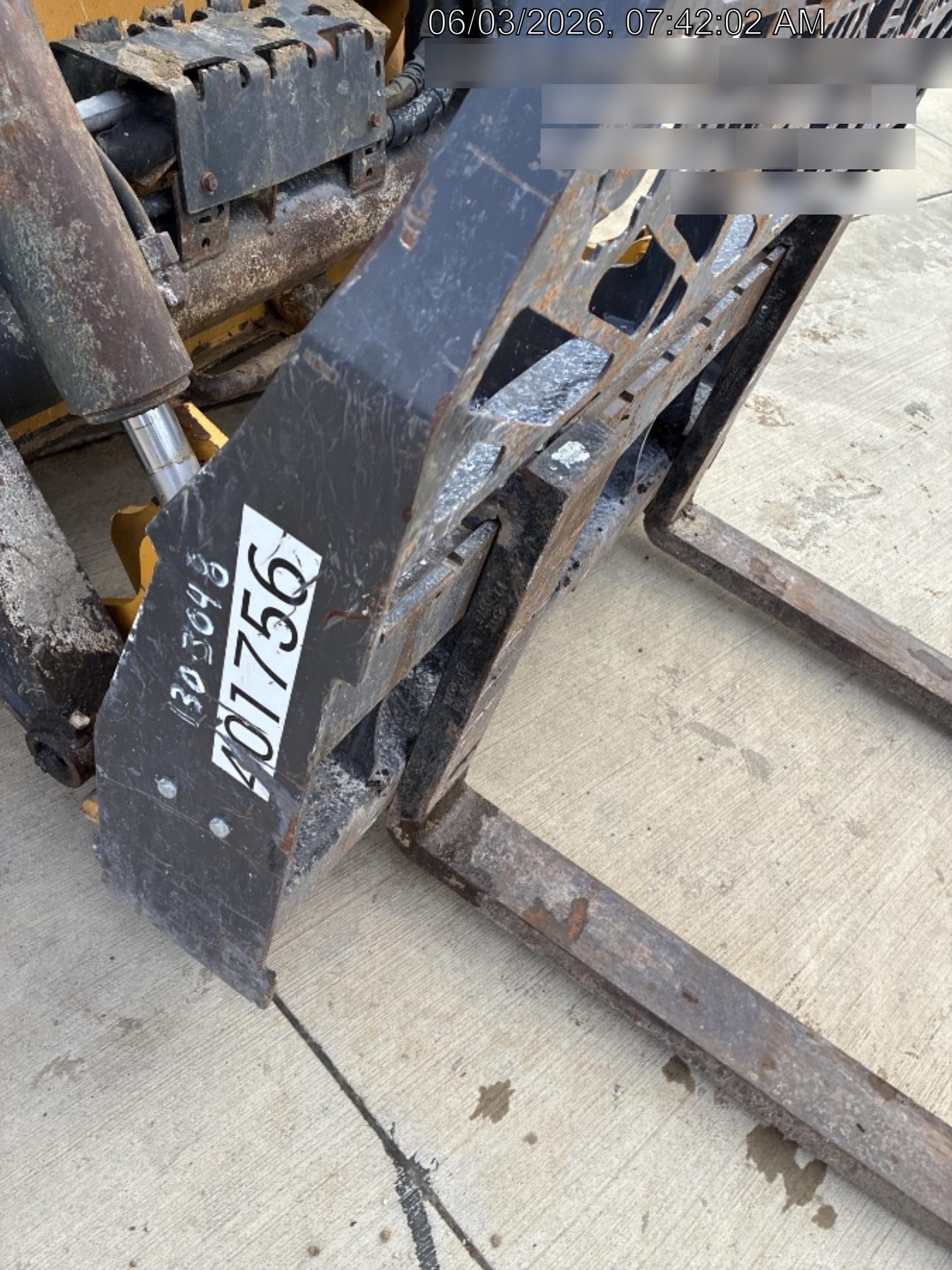 2024 PALADIN 48" Pallet Forks - Paladin