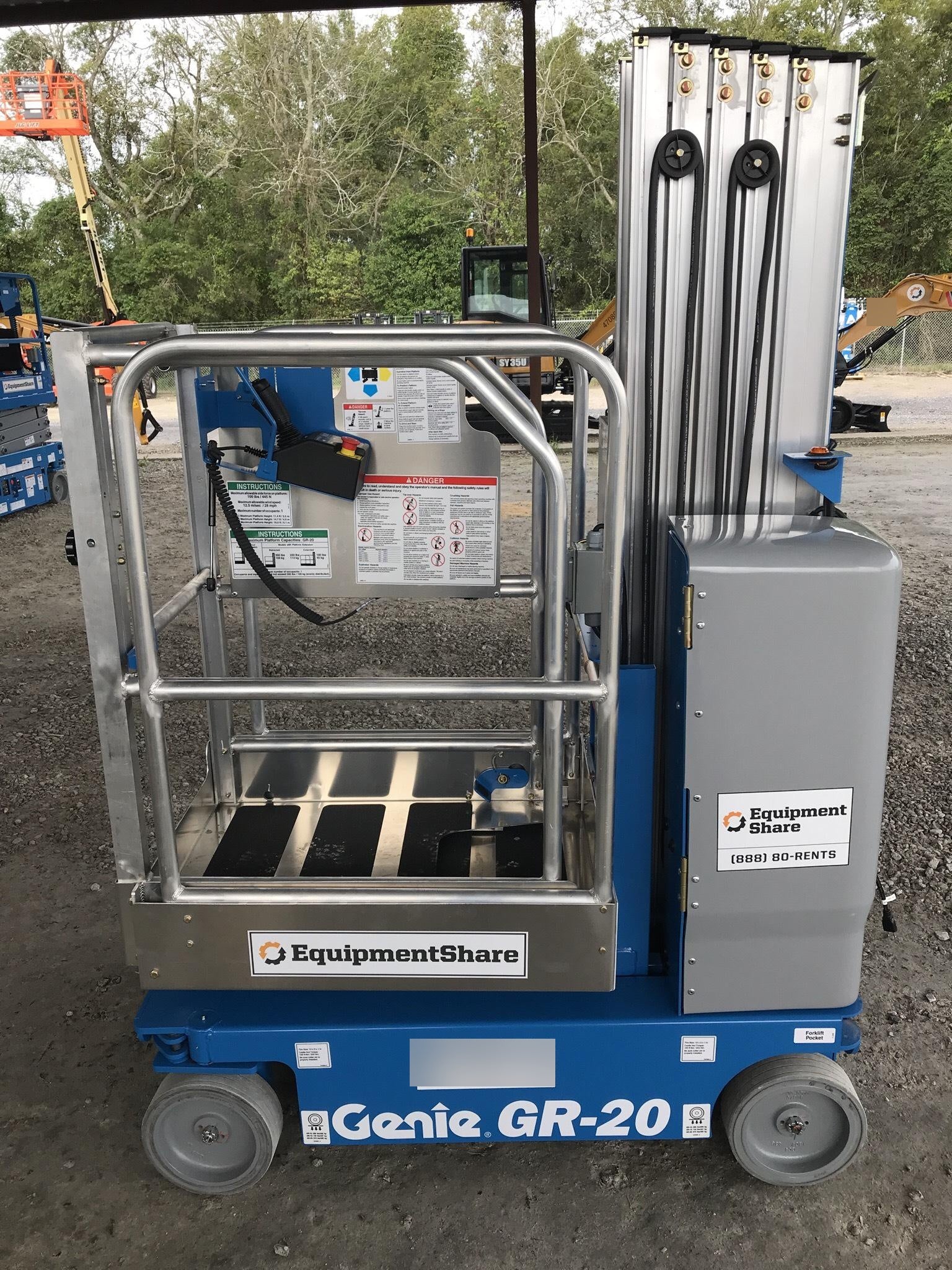 2019 GENIE GR-20