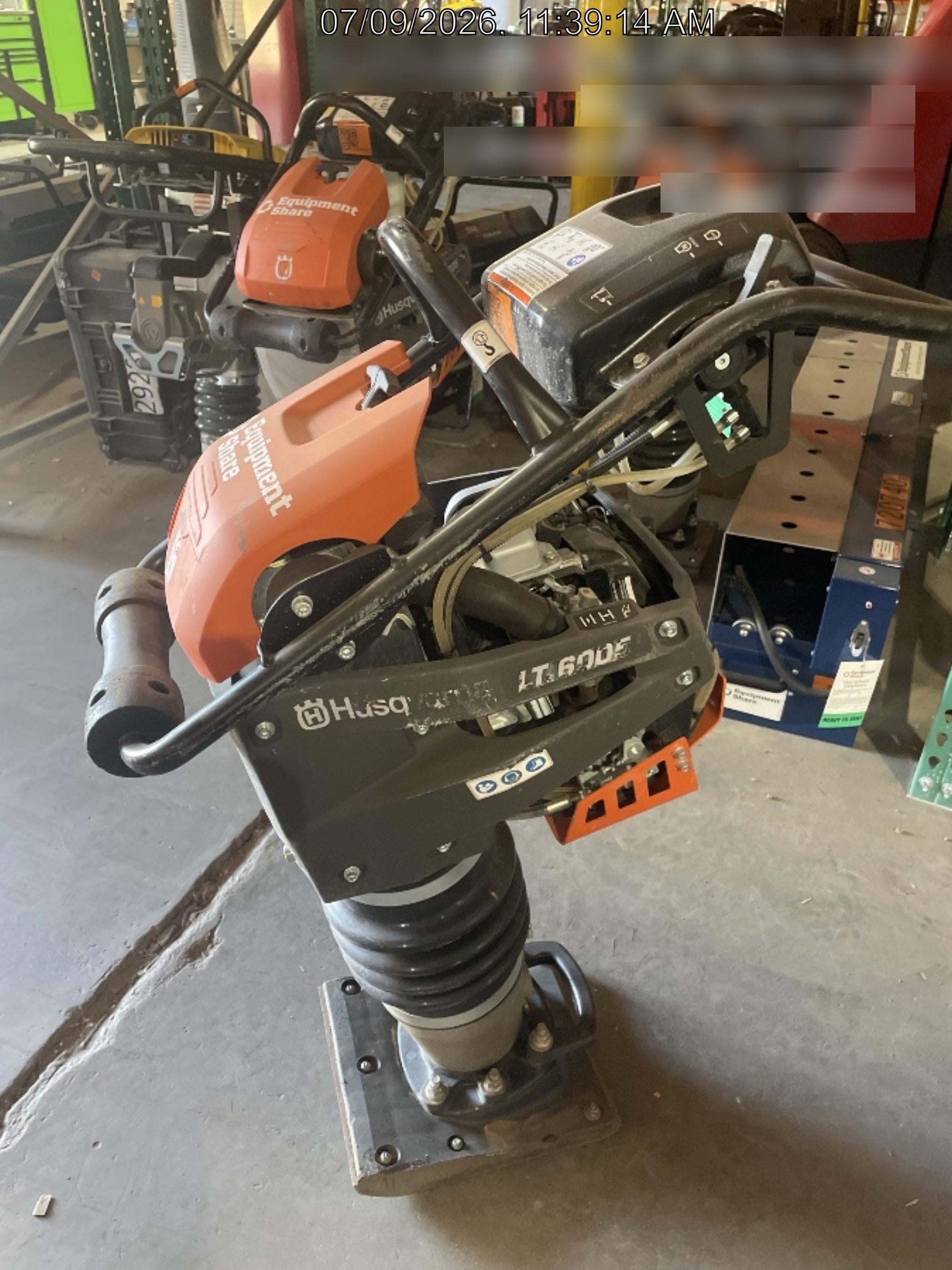 2025 HUSQVARNA LT6005