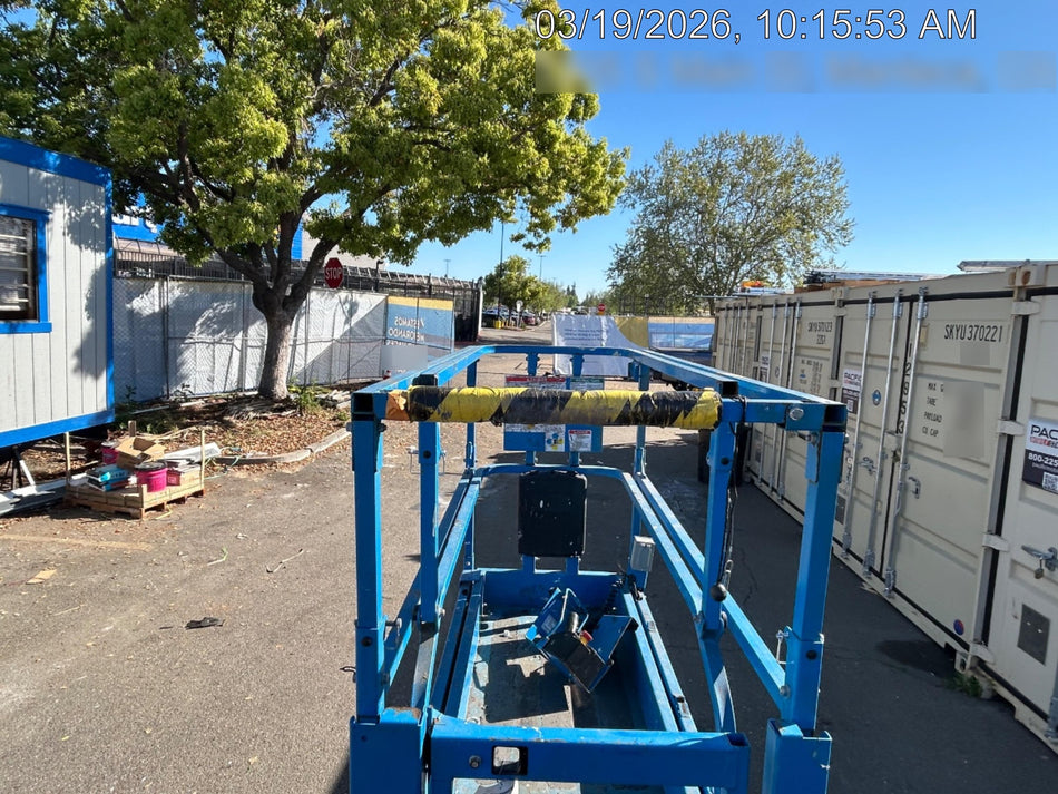 2020 Genie GS-1930 Solid Non Marking Tires, Beacon, Folding rails with half height swing gate, 800W Inverter