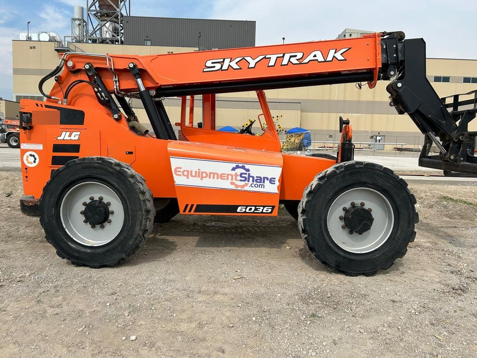 2019 SKYTRAK 6036
