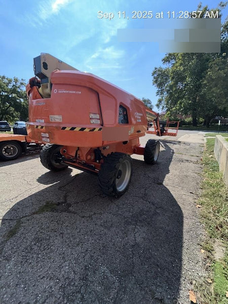 2022 JLG 660SJ