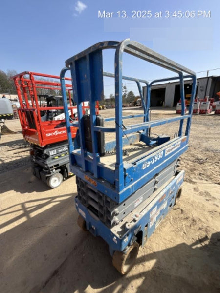 2019 Genie GS-1930 Fixed Rails with Chain Entry
