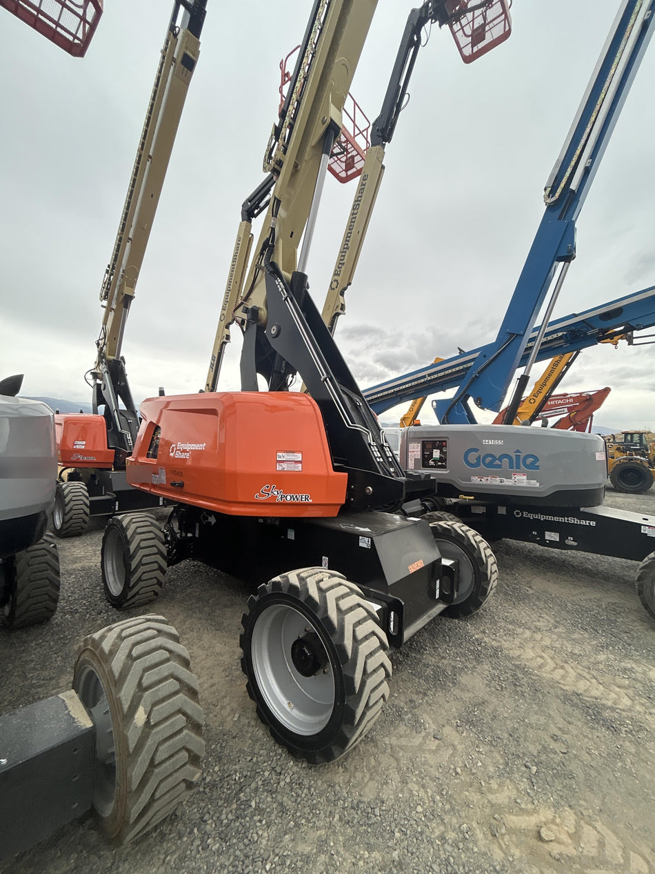2025 JLG 660SJ