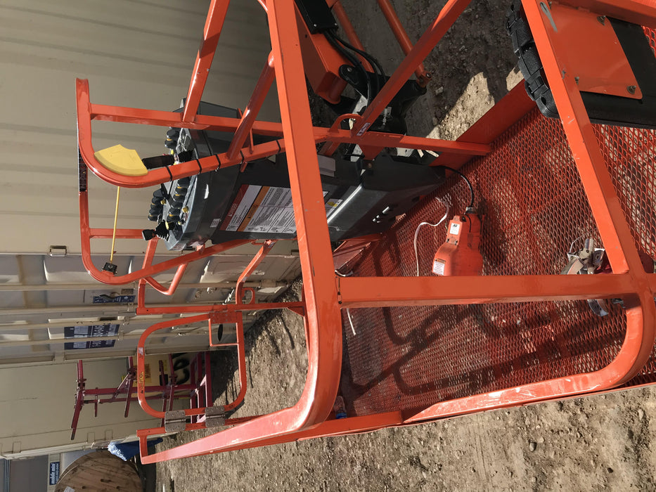 2019 JLG 460SJ