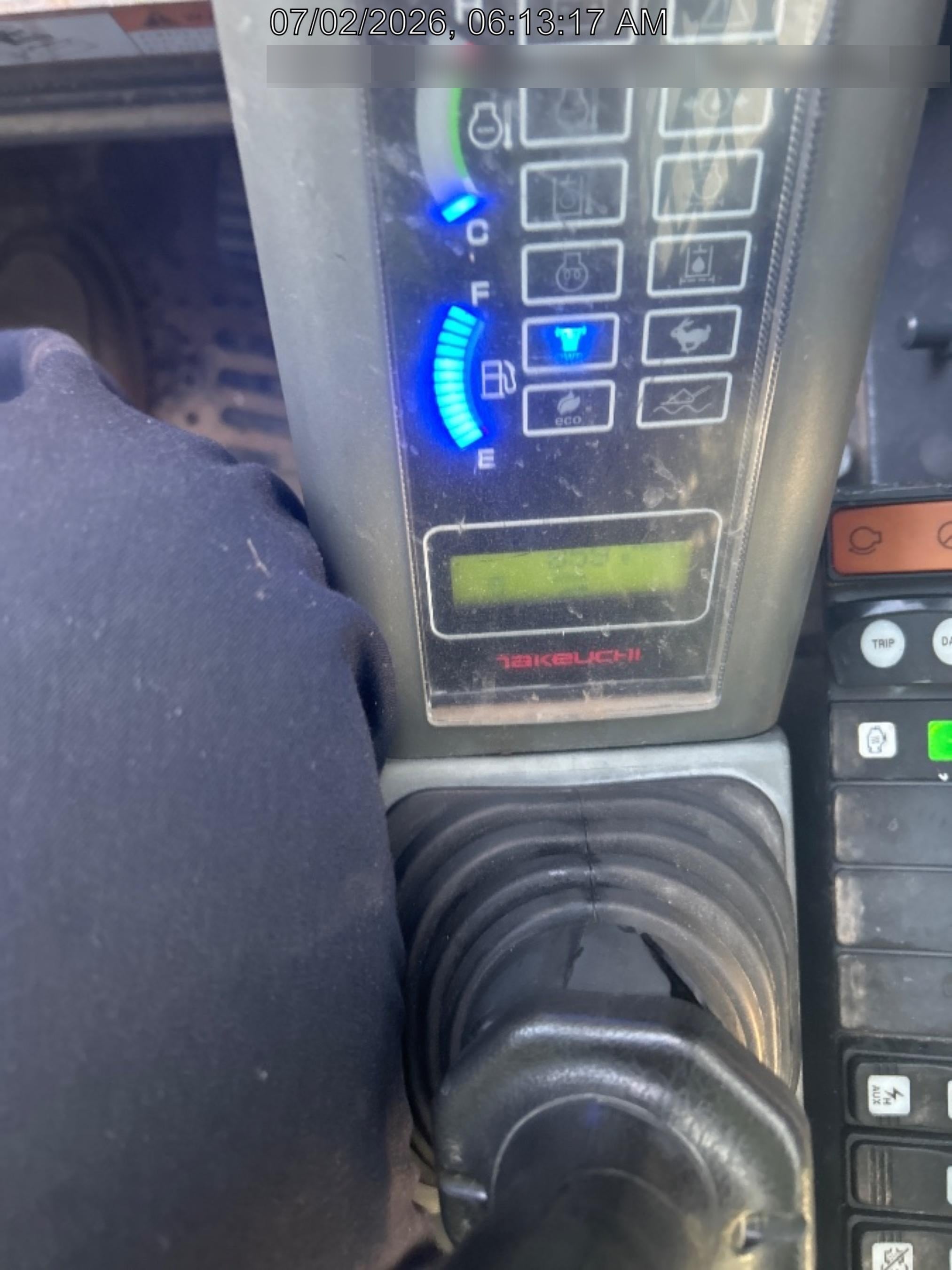 2020 TAKEUCHI TL8