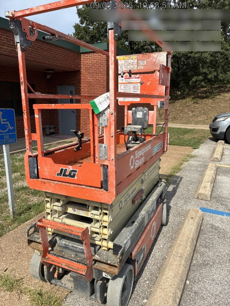 2022 JLG ES1932
