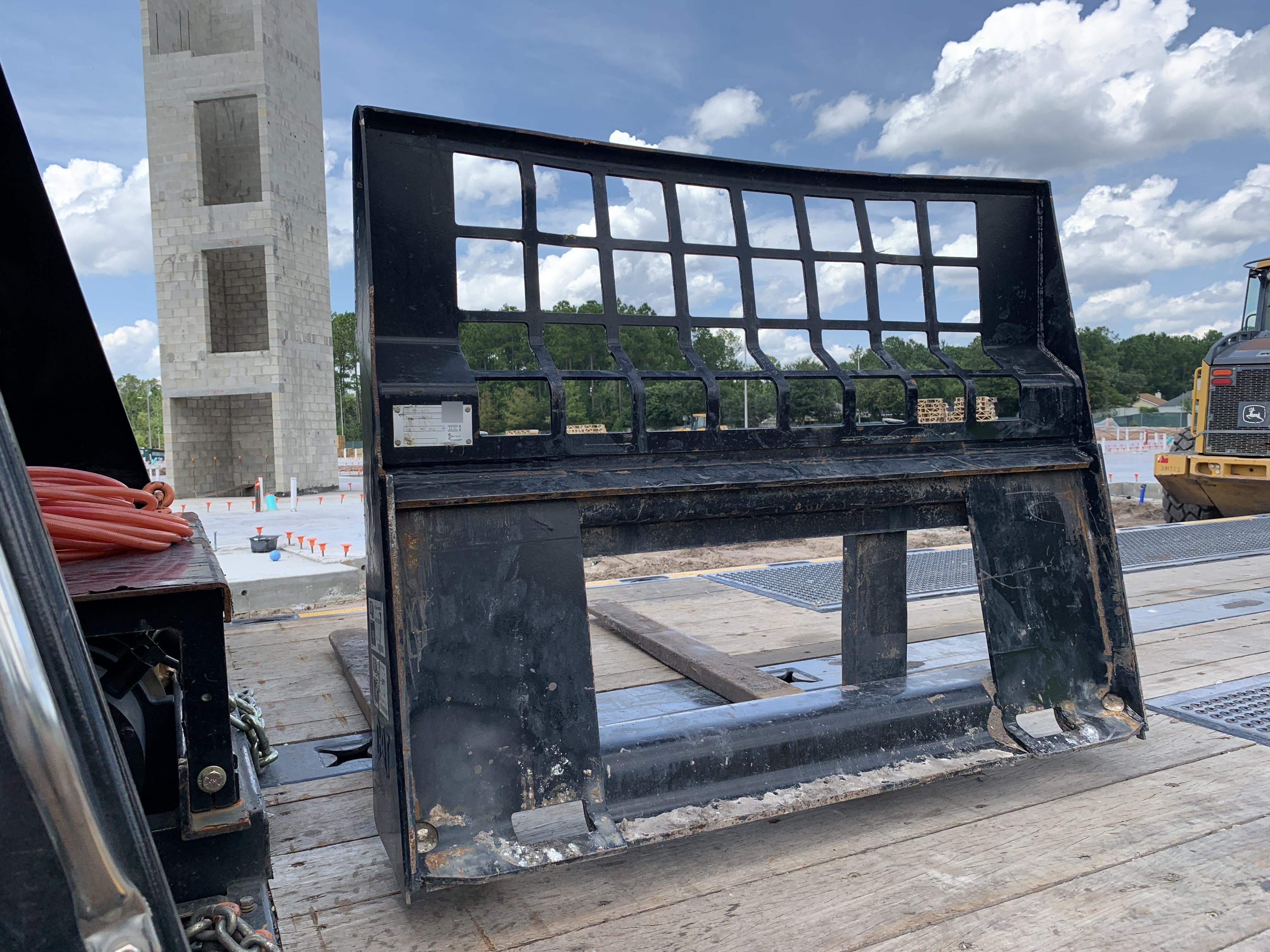 2022 ARROW MATERIAL HANDLING 48" Pallet Forks - Arrow