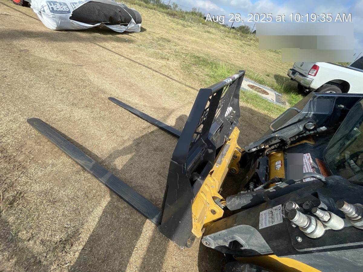 2025 PALADIN 72" Skid Steer Forks