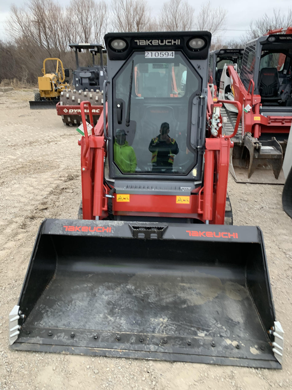 2022 TAKEUCHI TL6CR