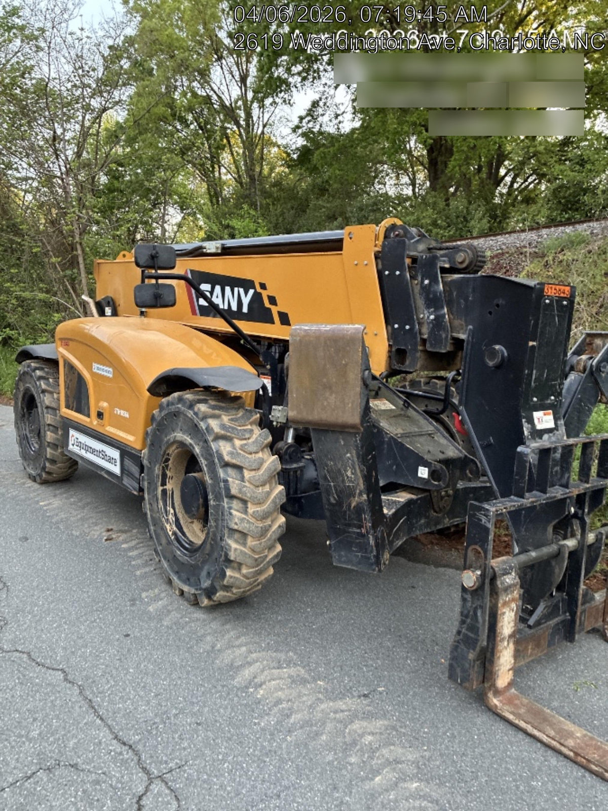 2023 SANY STH1056