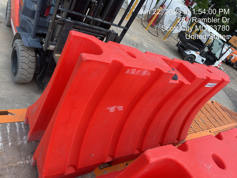 2023 HOUSTON BARRICADE WFB42