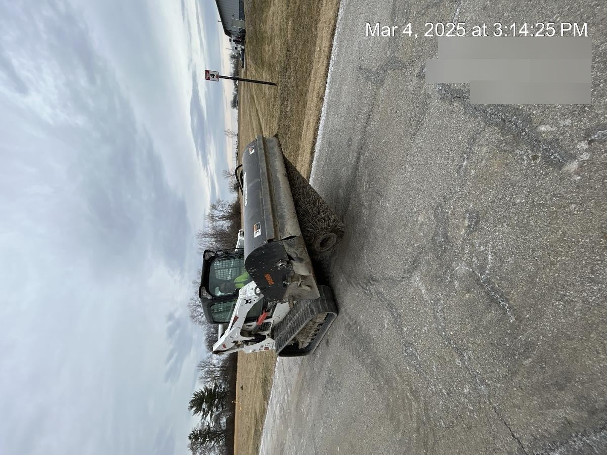 2021 PALADIN Sweepster SB72