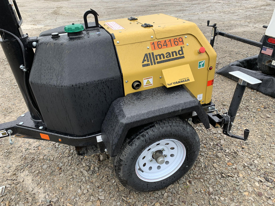 2021 Allmand NLV3GR (4) LED Light Fixture 350W, 23' Vertical Mast, 3kW Prime, Towable, Deep Sea L401, Leveling Jacks, Yanmar T4F 5.8hp