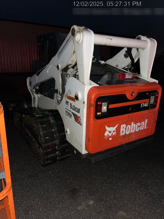 2021 BOBCAT T740