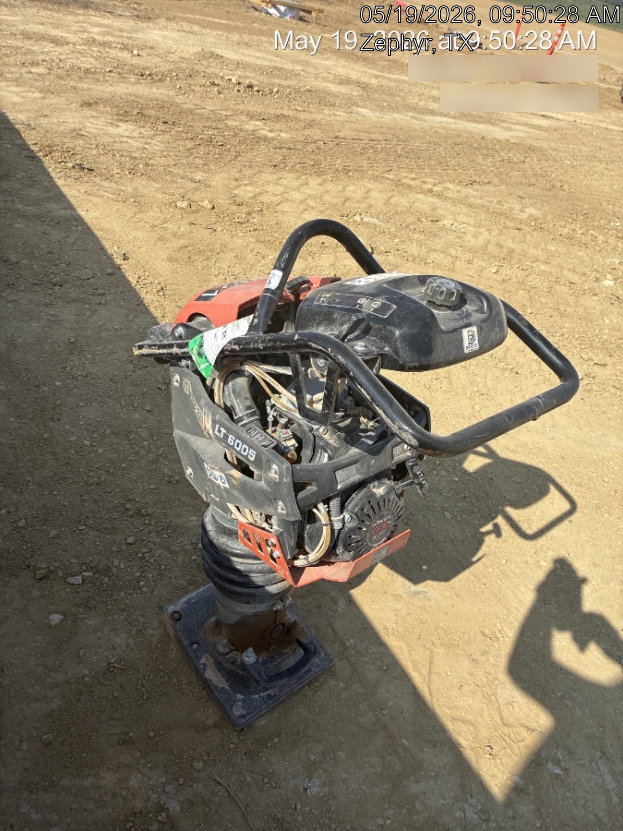 2025 HUSQVARNA LT6005