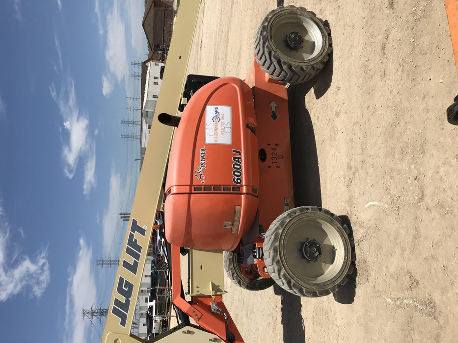 2015 JLG 600AJ