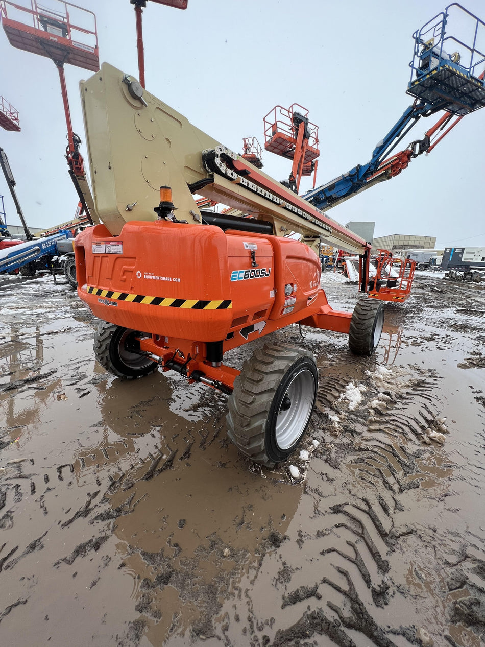 2023 JLG EC600SJ