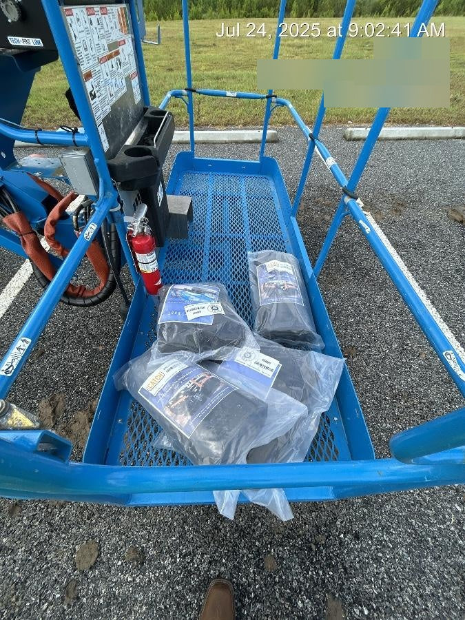 2022 GENIE S-85 HF