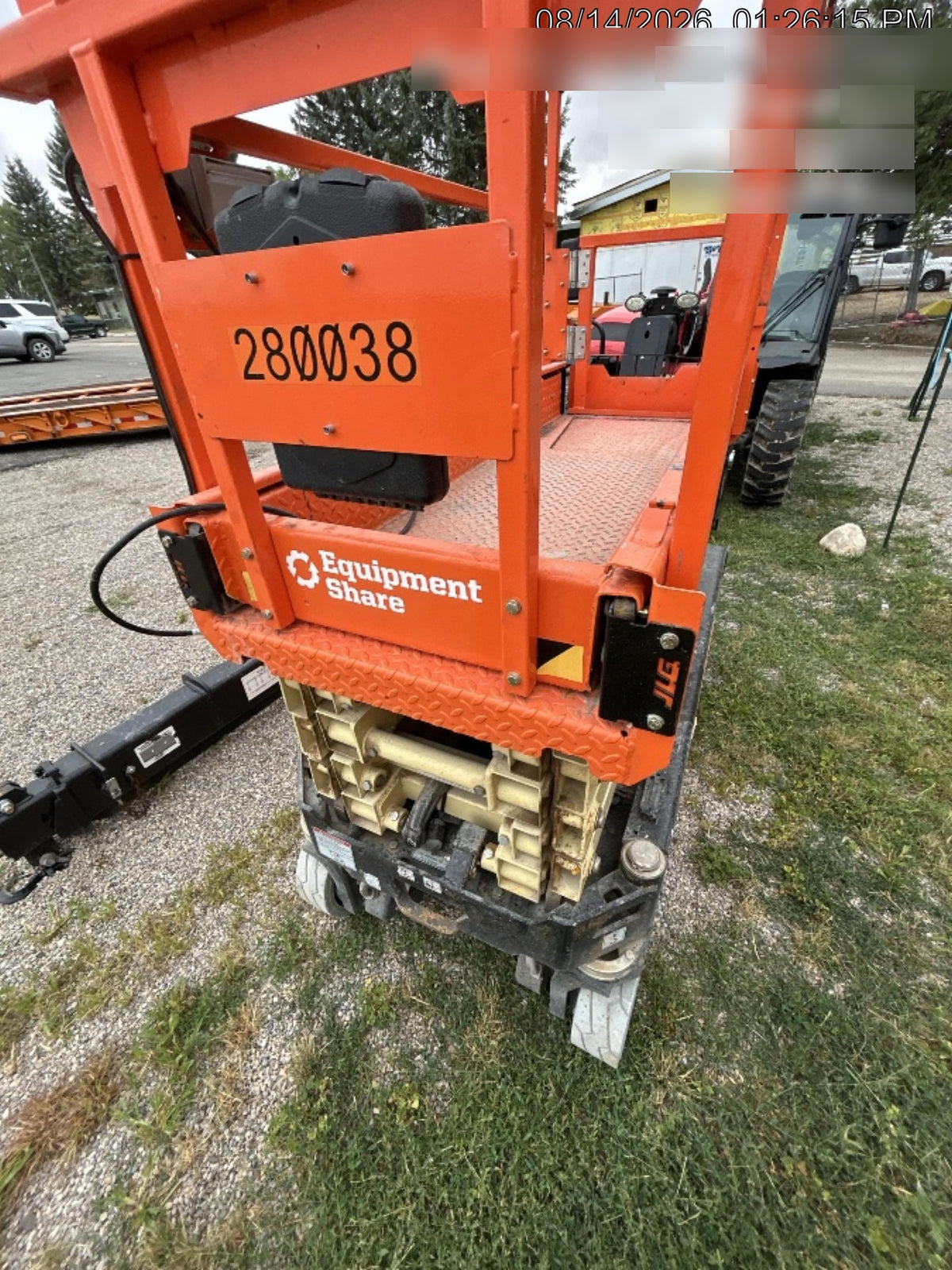 2022 JLG ES1932
