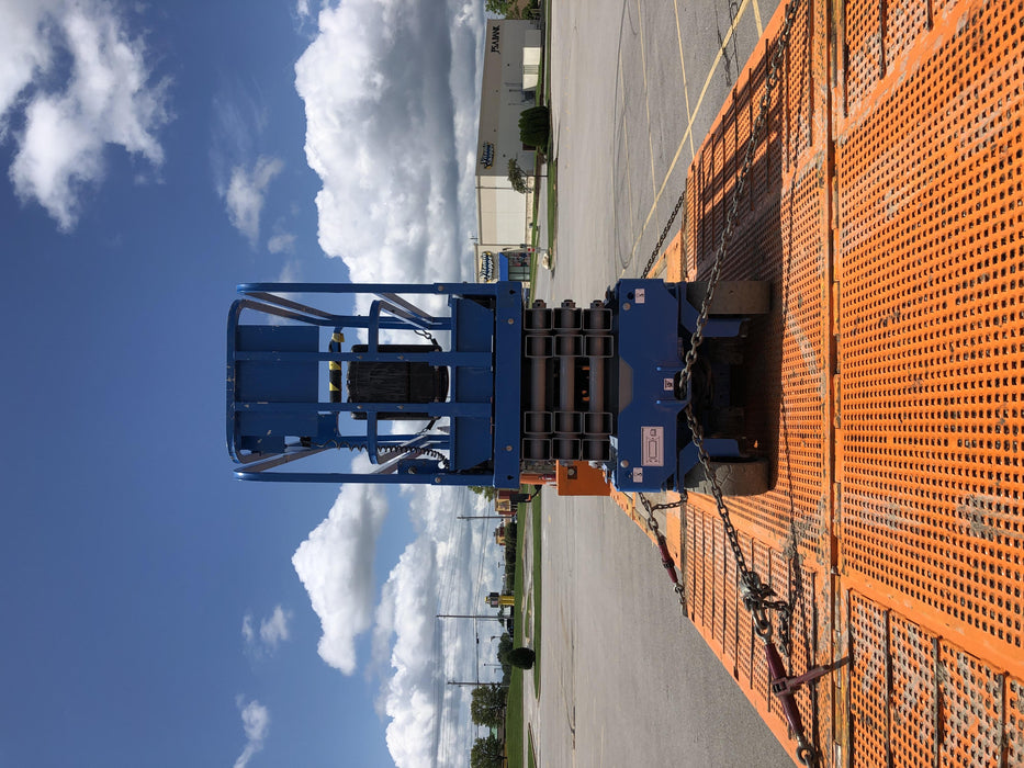 2019 Genie GS-1930 Fixed rails with chain Entry