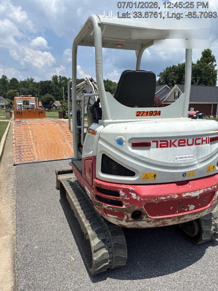 2022 TAKEUCHI TB235-2R