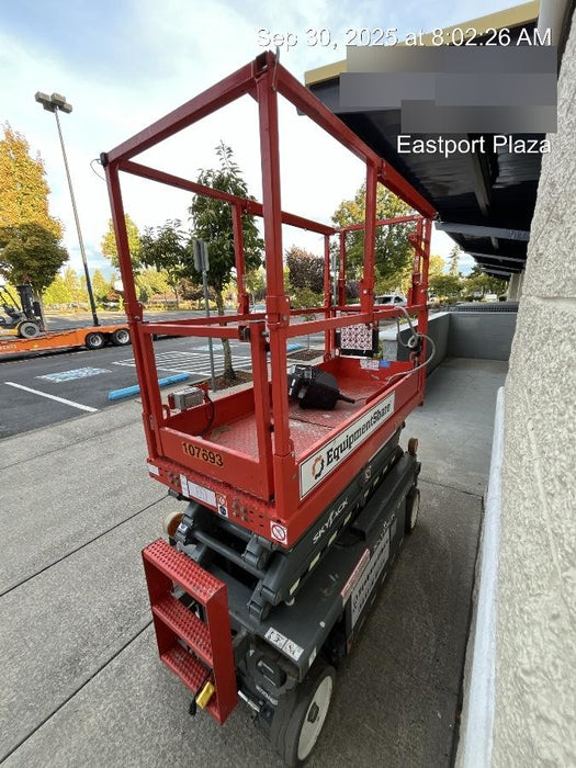 2020 Skyjack SJIII-3219 Solid NM Tires, Half height spring hinged entry gate, Dual Beacons, 800W Inverter