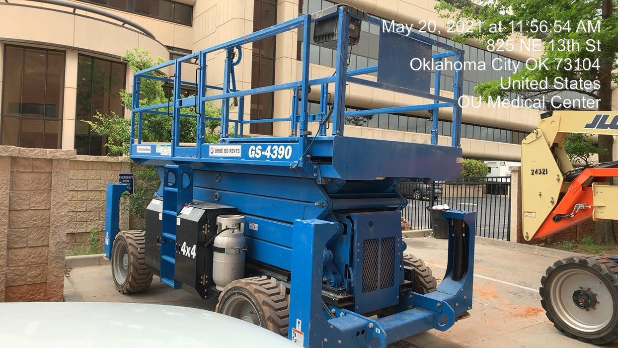 2020 GENIE GS-4390 RT