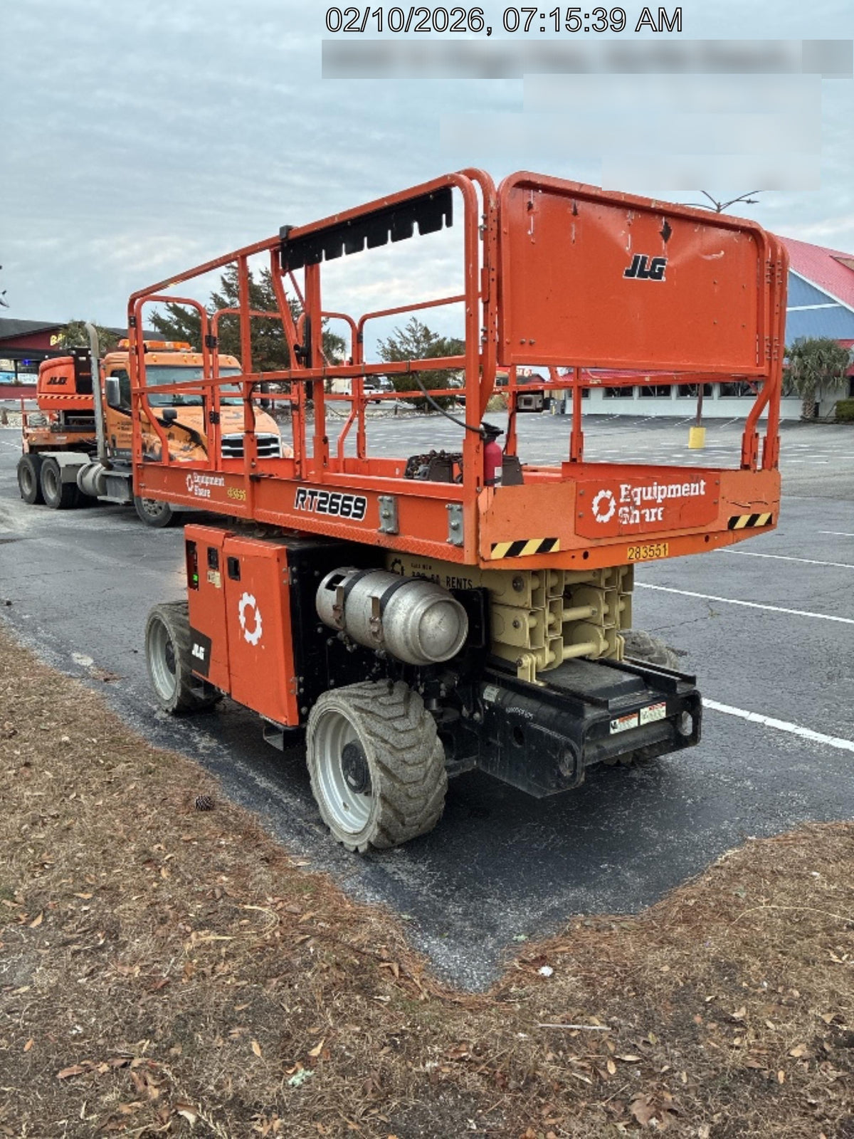 2022 JLG RT2669