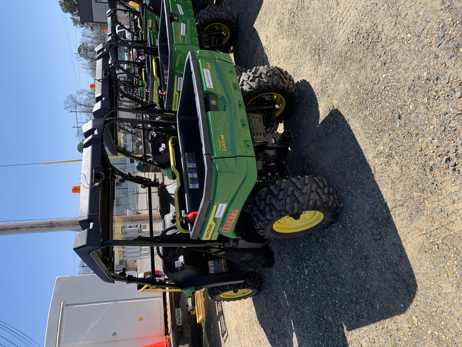 2021 John Deere XUV560E GATOR 4WD Utility Cart - 2-Seat, GAS, Canopy - ROPS, Windshield
