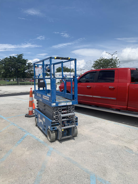 2020 Genie GS-1930 Solid Non Marking Tires, Beacon, Folding rails with half height swing gate, 800W Inverter