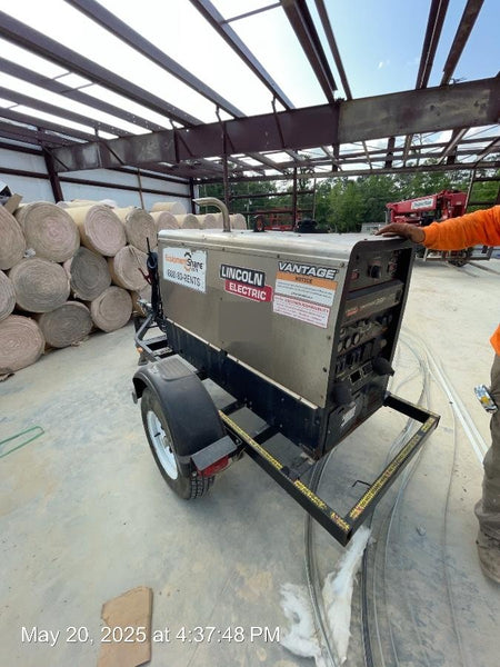 2018 Lincoln Electric Vantage 322 Lincoln Vantage 322 Welder Ready Pak 3 - Vantage 322, Trailer, Fender and light kit, Cable rack