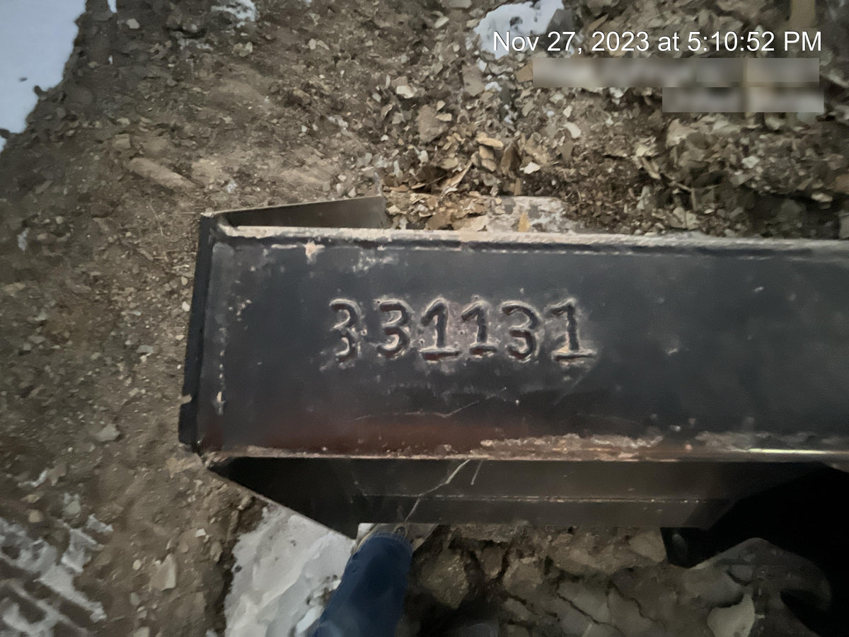 2023 JLG 1001100822