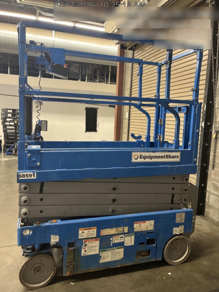 2020 Genie GS-1930 Solid Non Marking Tires, Beacon, Folding rails with half height swing gate, 800W Inverter