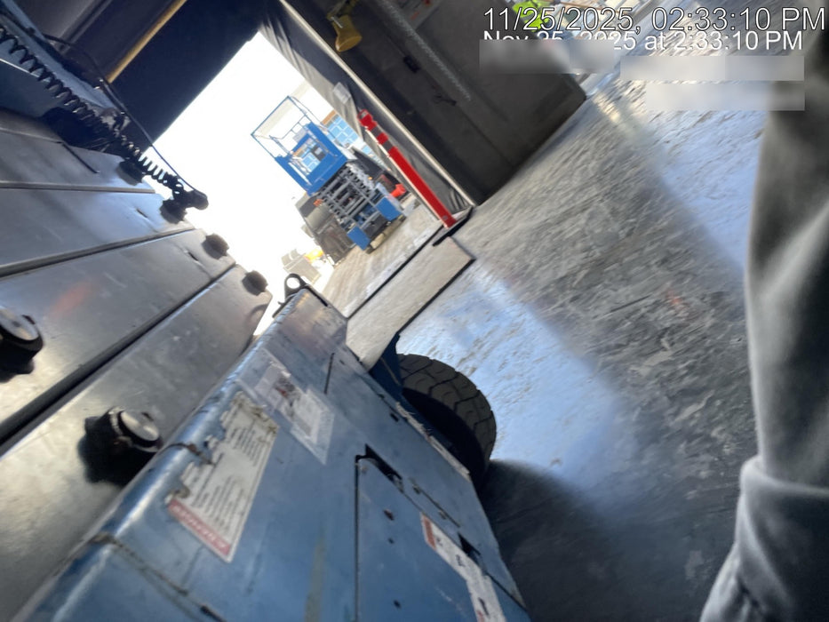 2017 Genie GS-3232 Genie GS3232 Narrow 32' Scissor Lift