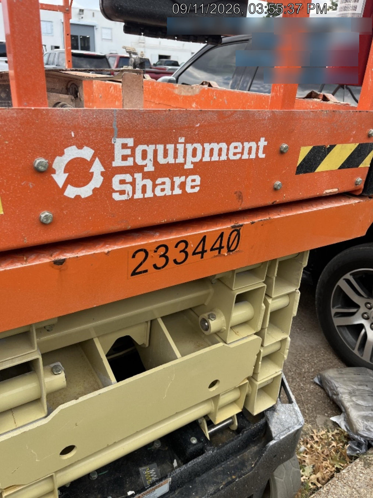 2022 JLG ES3246