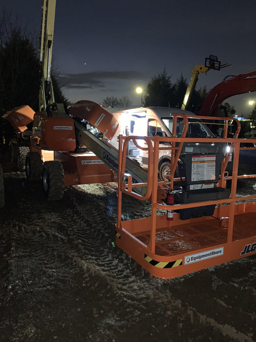 2021 JLG 400S