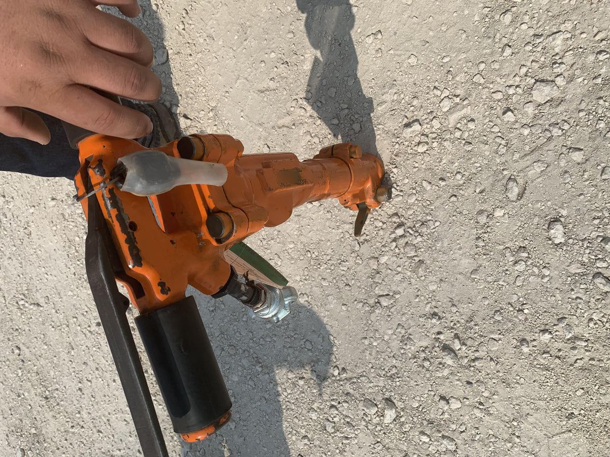 2021 MICHIGAN PNEUMATIC MP-30-1