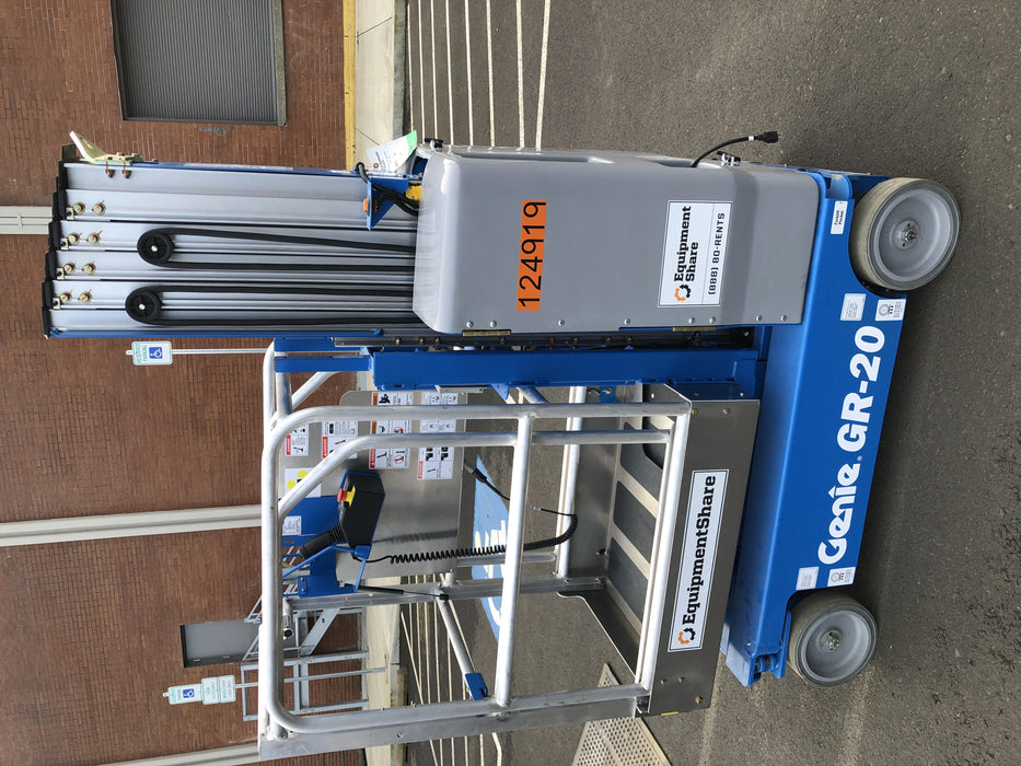 2021 GENIE GR-20