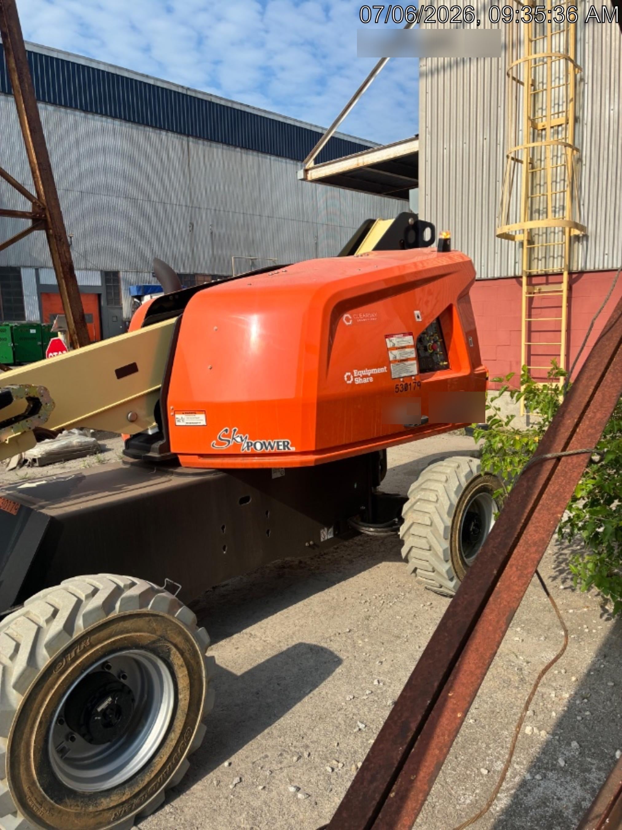 2025 JLG 460SJ